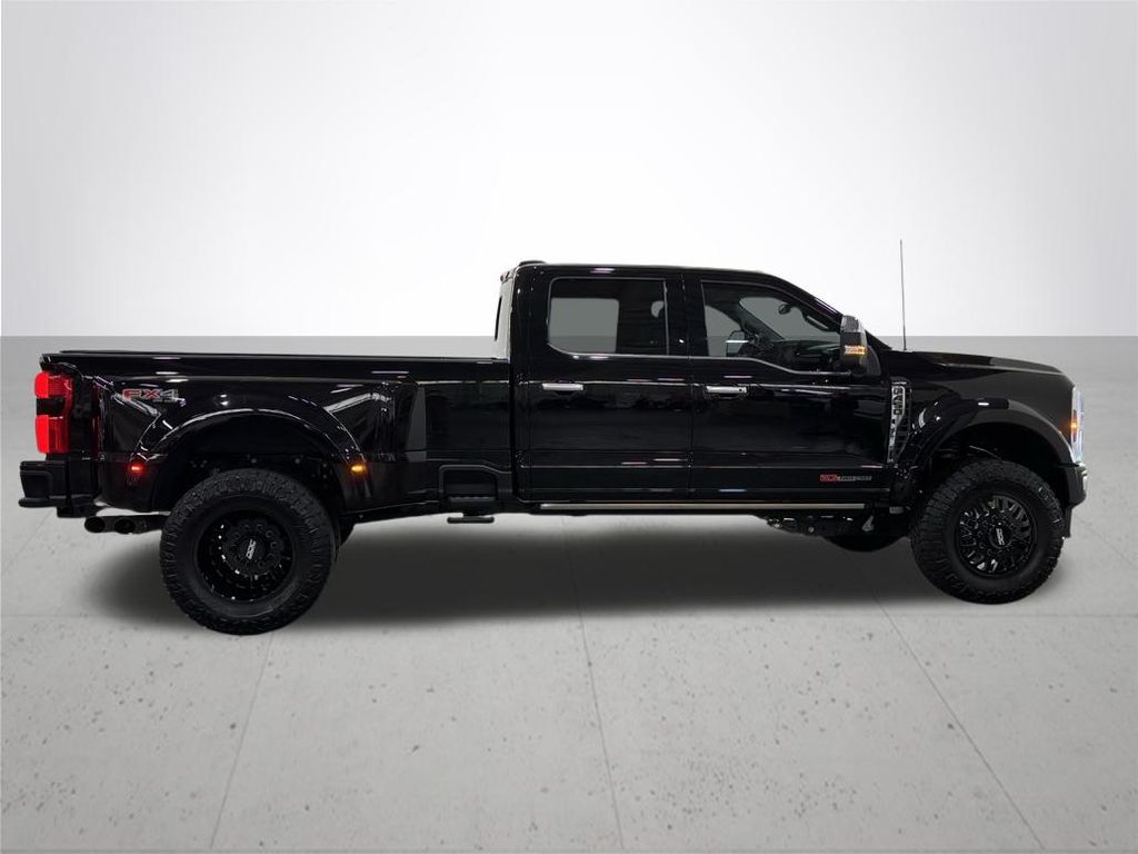 2024 Ford F-450SD Limited
