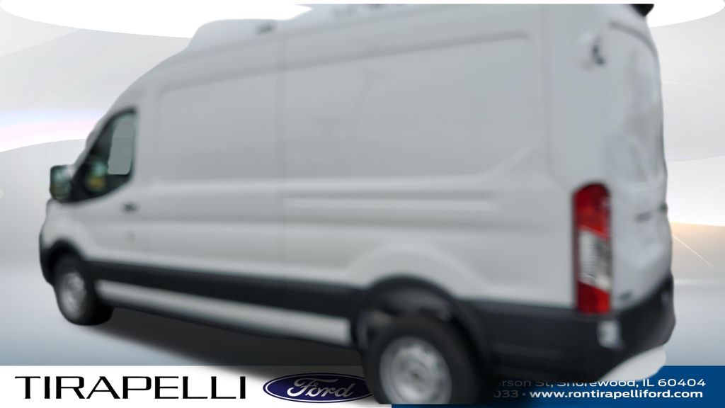 New 2026 White Ford Base image 3