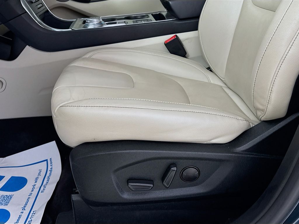 Used Car 2022 Ford Edge  Titanium For Sale Under $30,000 In Austin, Texas