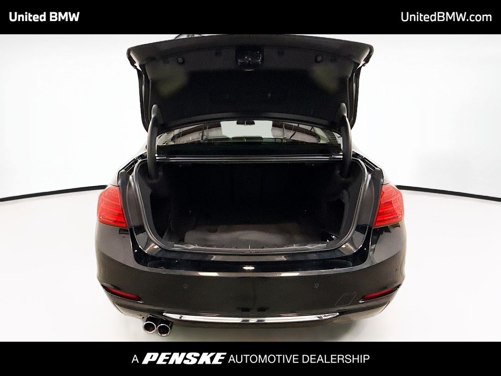 Thumbnail: 2015 BMW 3 Series - 14