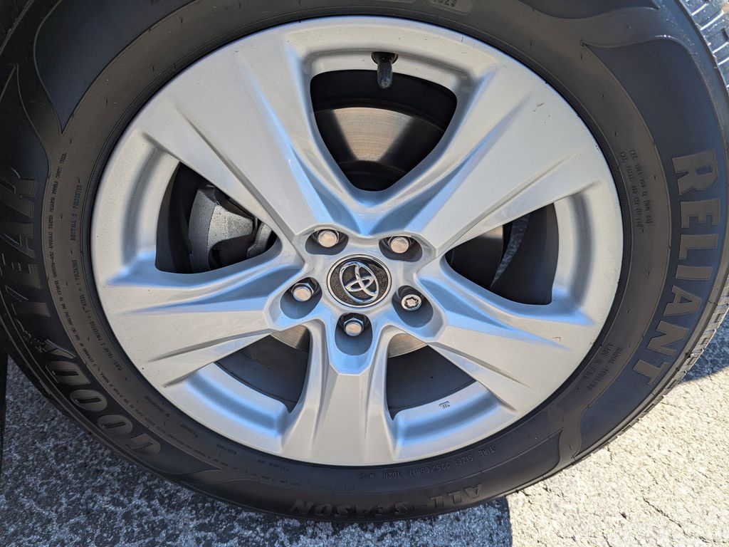 used 2020 Toyota RAV4 car, priced at $21,291