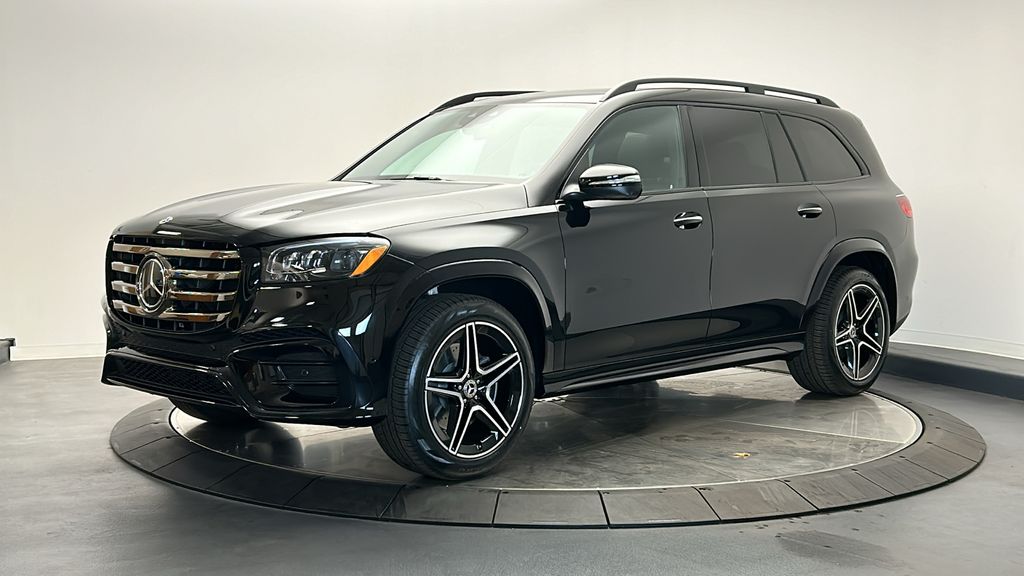 2025 Mercedes-Benz GLS 450 4MATIC 3