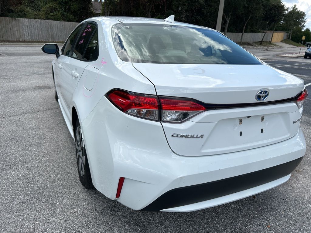 2020 Toyota Corolla Hybrid LE photo 4