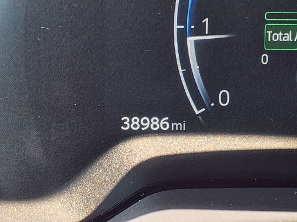 Used 2024 Toyota Corolla Cross SUV