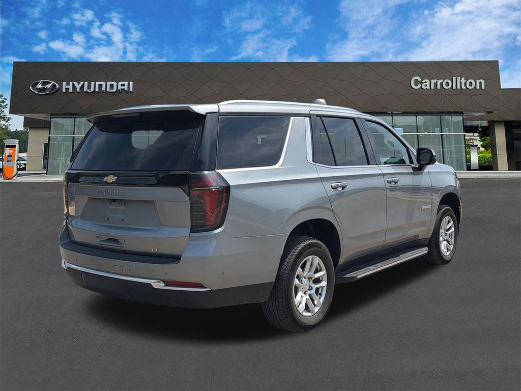 Used 2025 Sterling Gray Metallic Chevrolet LT image 5