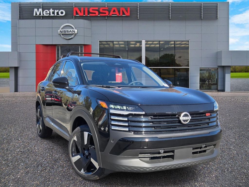 2026 Nissan Kicks SR