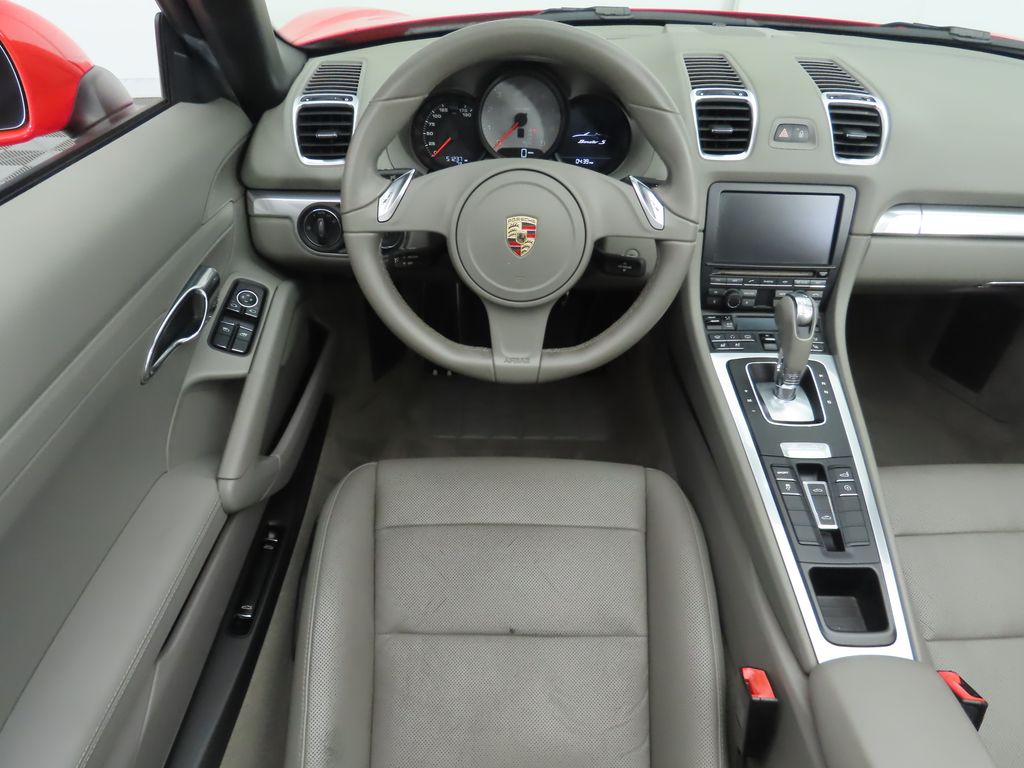 Thumbnail: 2013 Porsche Boxster - 21