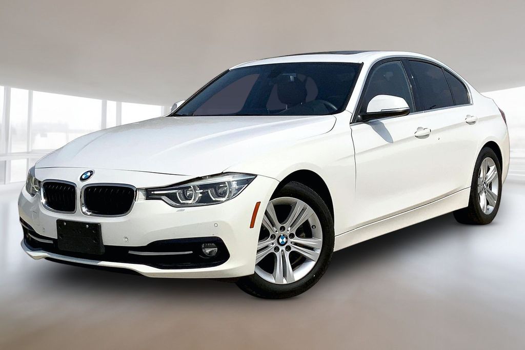 Alpine White 2017 BMW 3 Series 330i Sedan RWD Sedan Rear-Wheel Drive 8-Speed Automatic