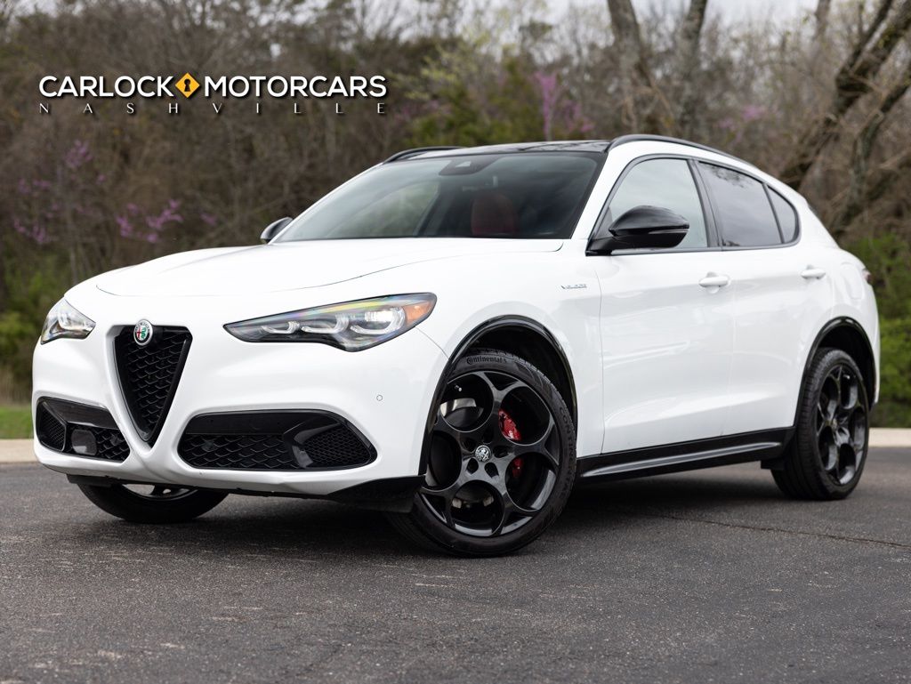 2024 Alfa Romeo Stelvio Veloce AWD