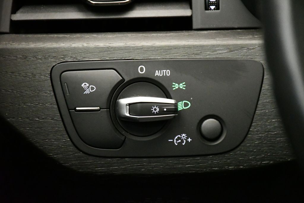 2021 Audi A4 Premium 21