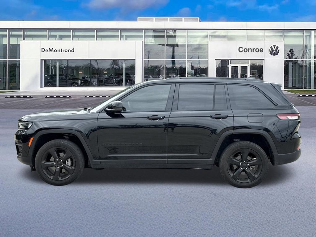 2024 Jeep Grand Cherokee Altitude - 7