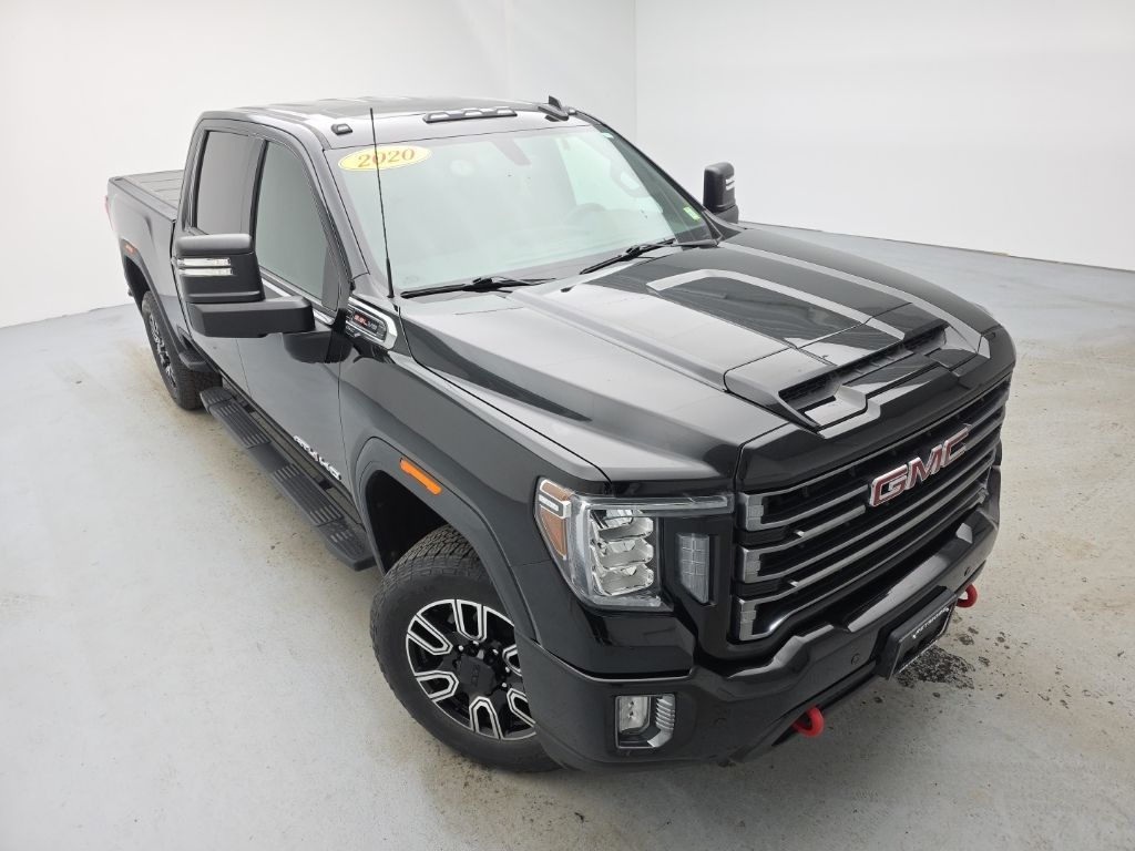 2020 GMC Sierra 2500HD AT4 Crew Cab 4WD