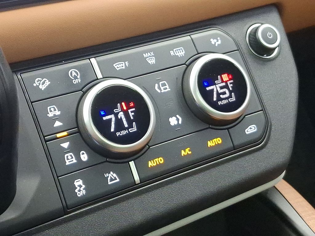 Thumbnail: 2023 Land Rover Defender - 17