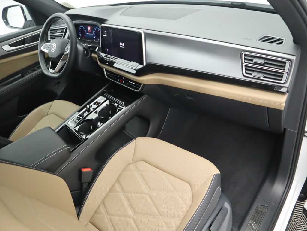 Thumbnail: 2026 Volkswagen Atlas - 17