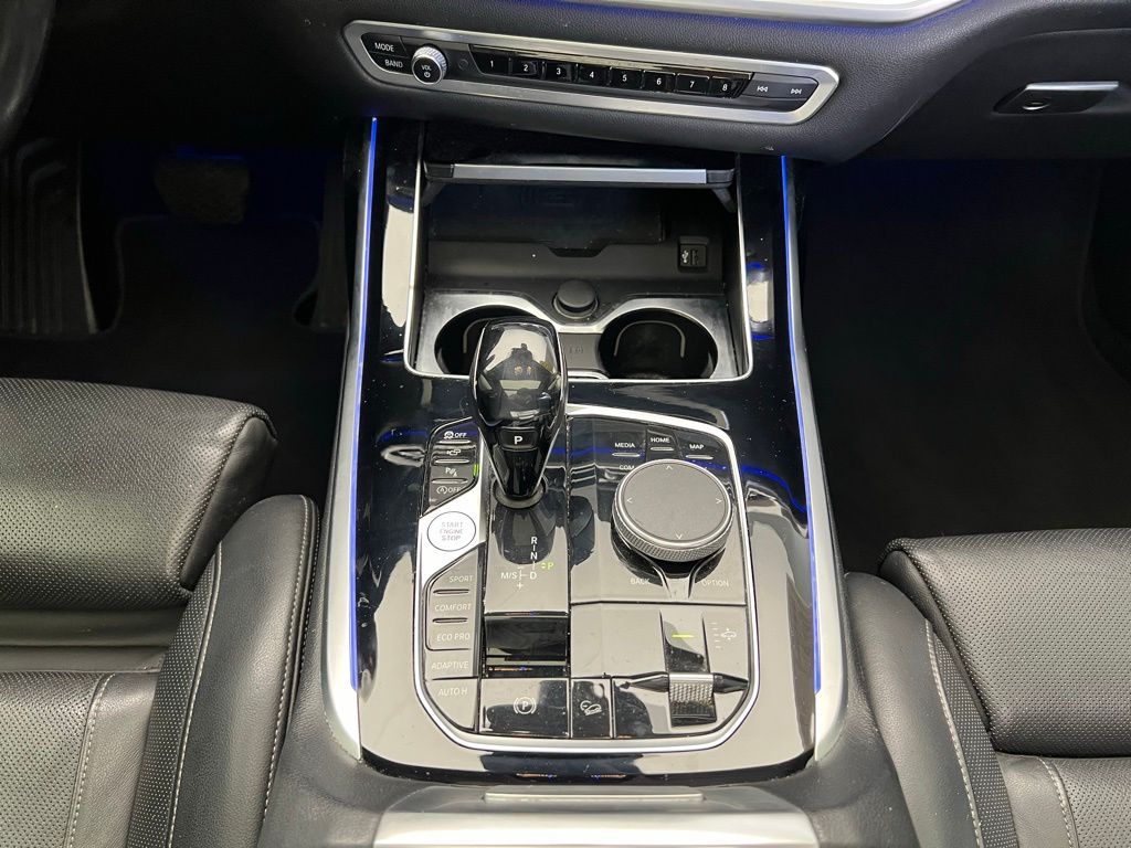 Thumbnail: 2019 BMW X7 - 13