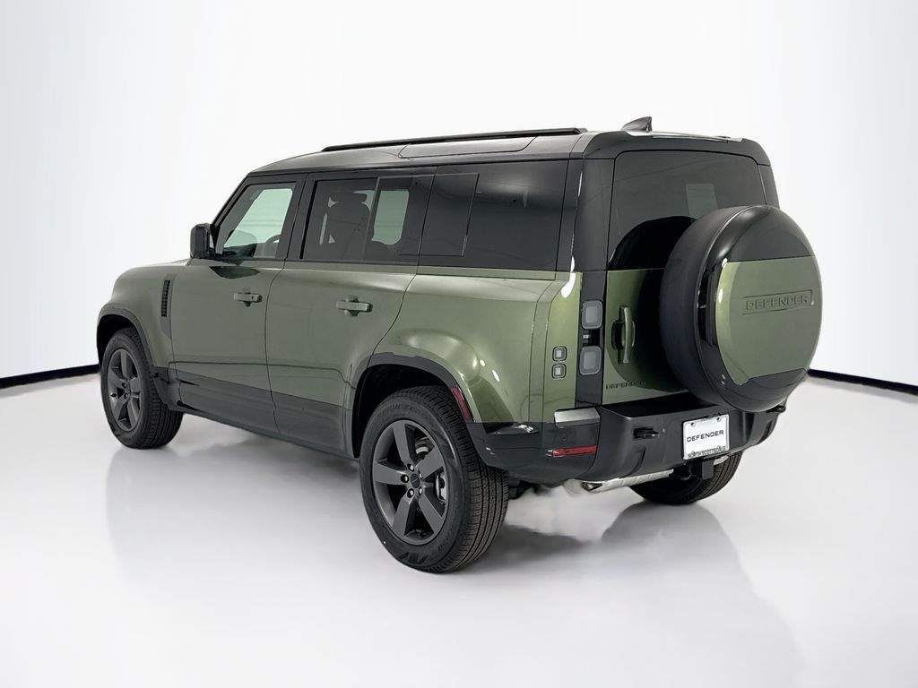 Thumbnail: 2026 Land Rover Defender - 7
