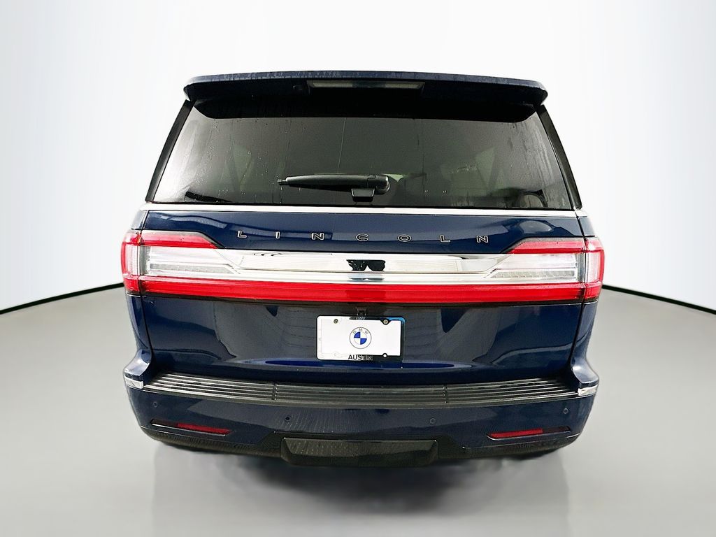 Thumbnail: 2020 Lincoln Navigator L - 6