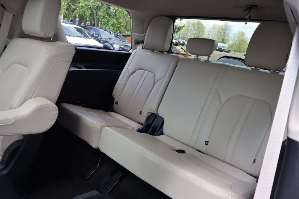 used 2023 Ford Expedition car, priced at $55,900