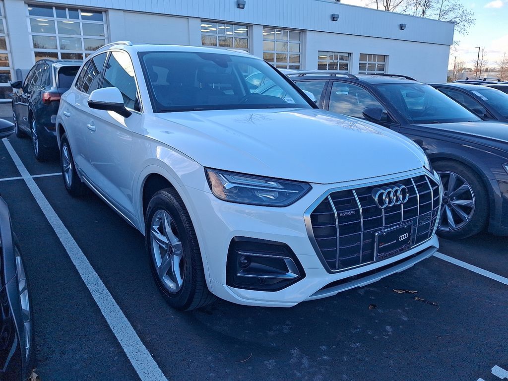 Thumbnail: 2023 Audi Q5 - 3