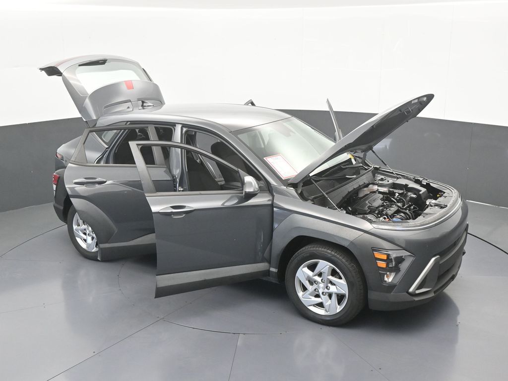 Used 2024 Ecotronic Gray Pearl Hyundai SE image 72
