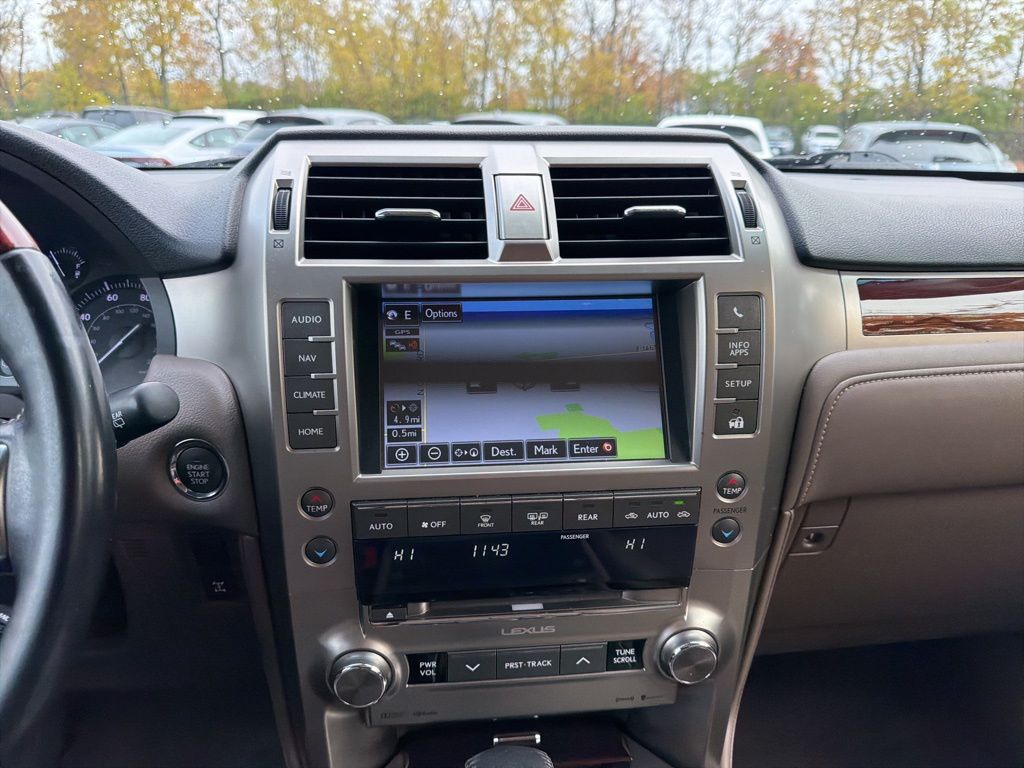 Thumbnail: 2016 Lexus GX - 15