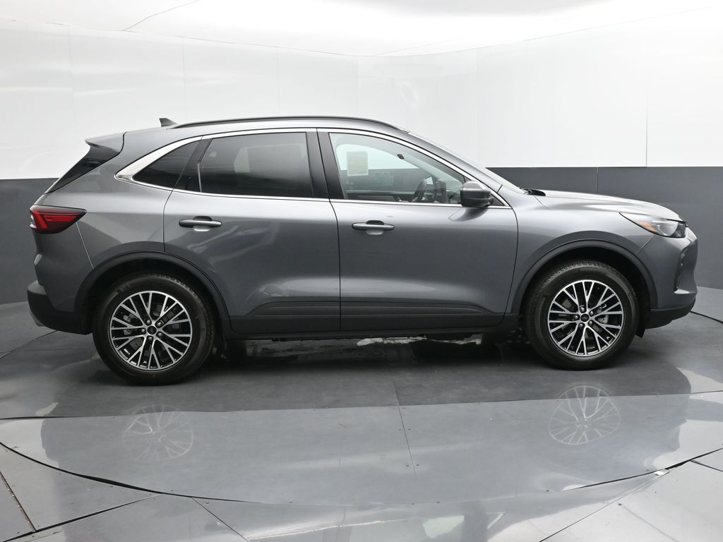 2025 Ford Escape PHEV