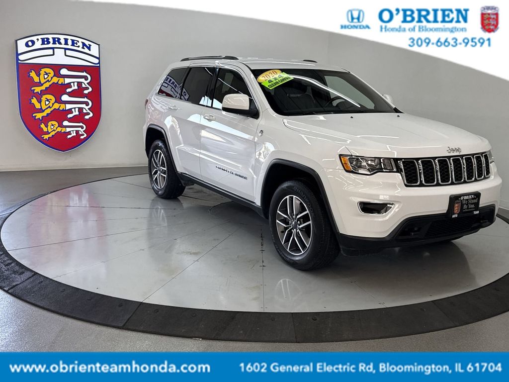 Bright White Clearcoat 2020 Jeep Grand Cherokee SUV / Crossover Four-Wheel Drive 8-Speed Automatic