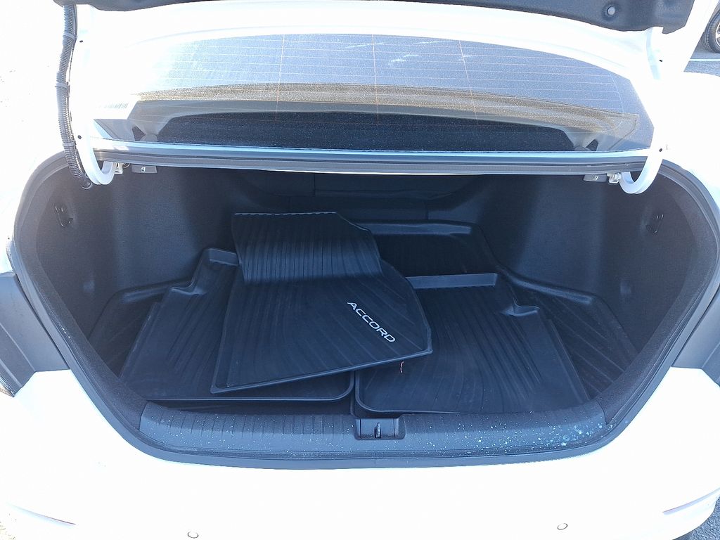 Thumbnail: 2025 Honda Accord - 32