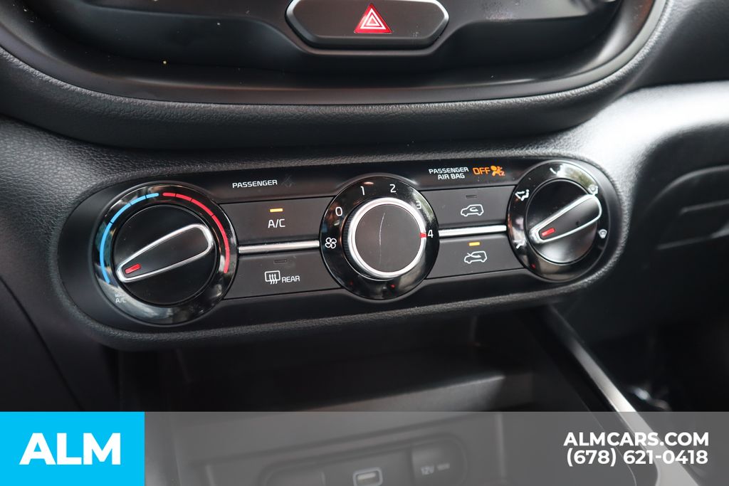2023 Kia Soul LX photo 25