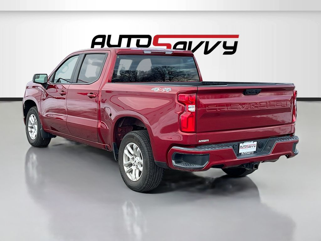 Used 2025 Red Chevrolet RST image 5