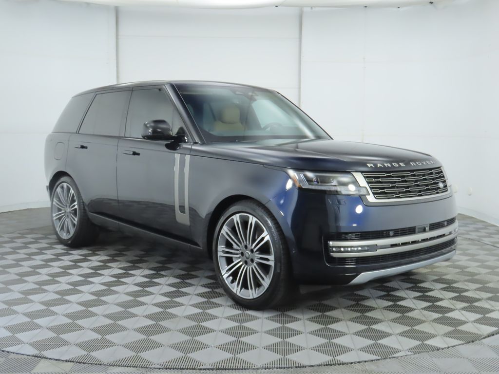 Thumbnail: 2025 Land Rover Range Rover - 3