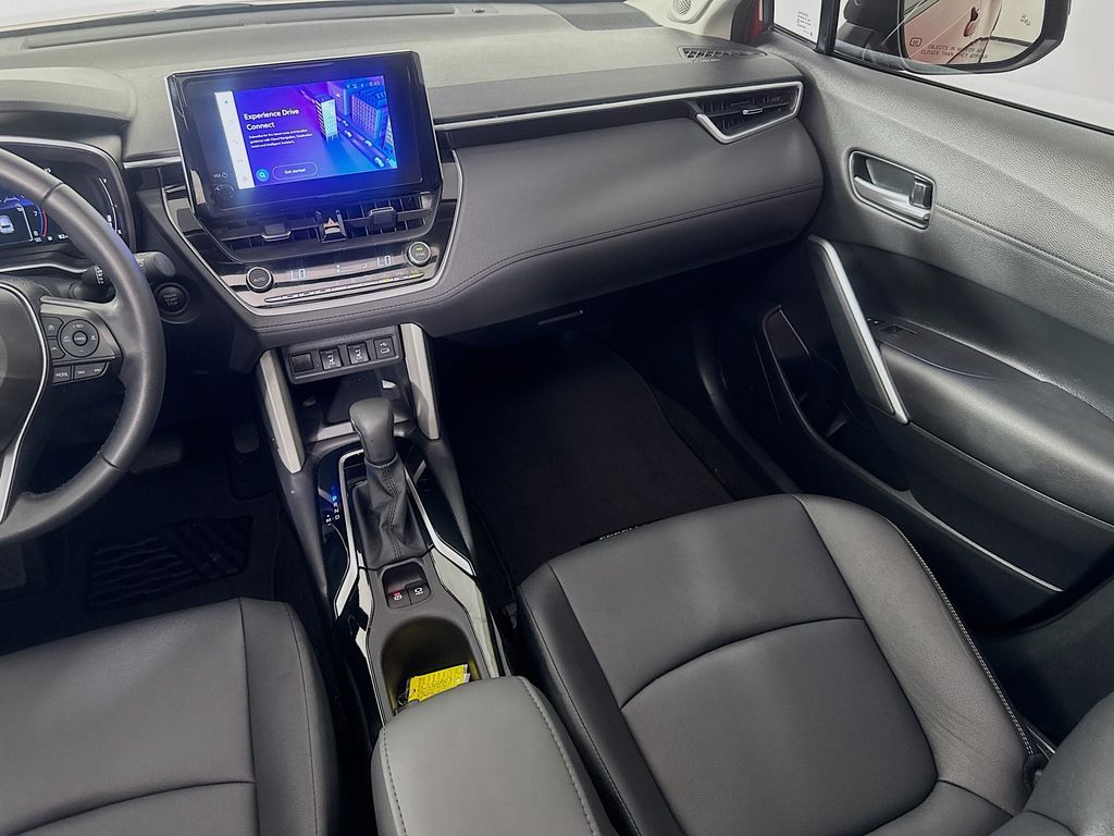 Used Car 2024 Toyota Corolla Cross  Xle For Sale Under $30,000 In Austin, Texas