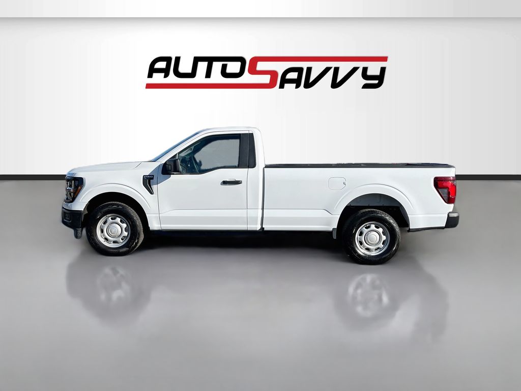 Used 2024 White Ford XL image 4
