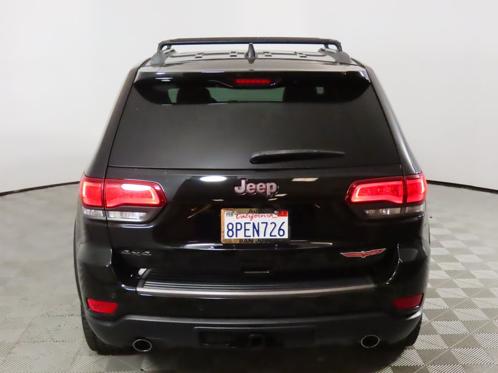 Thumbnail: 2020 Jeep Grand Cherokee - 4