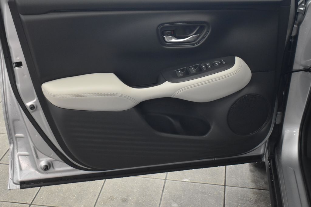 Thumbnail: 2026 Honda HR-V - 8