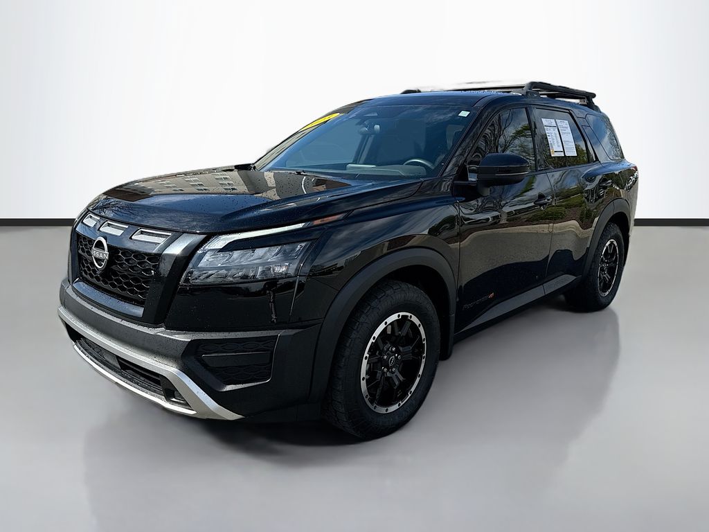 View vehicle photo 3