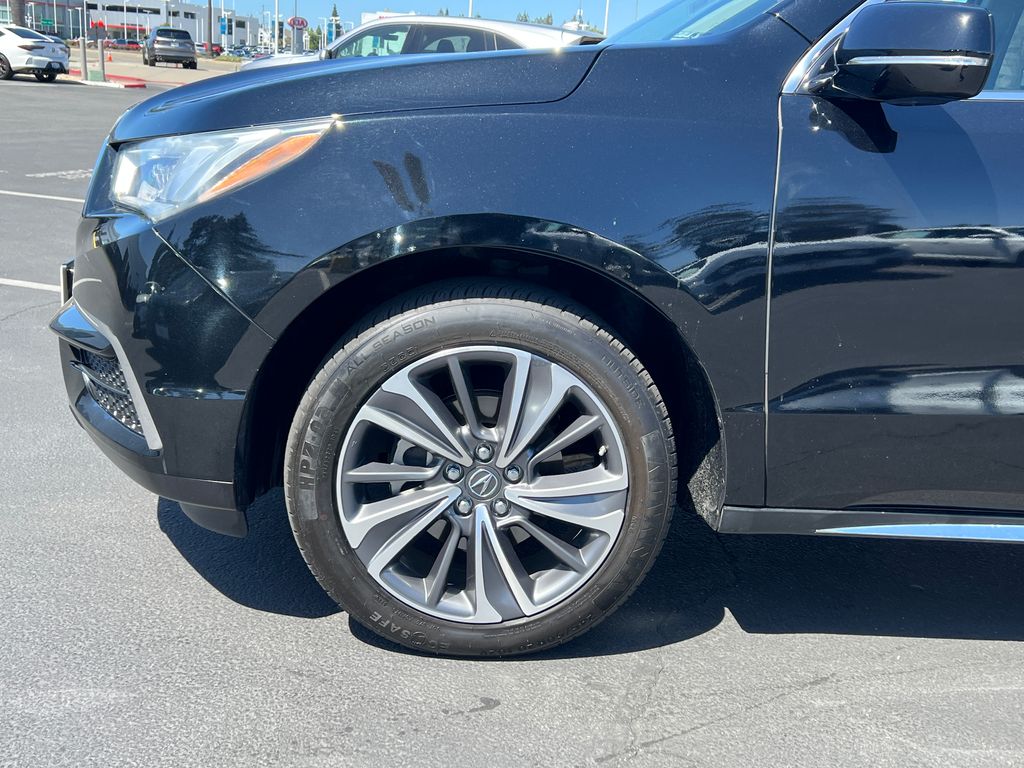 Thumbnail: 2019 Acura MDX - 5