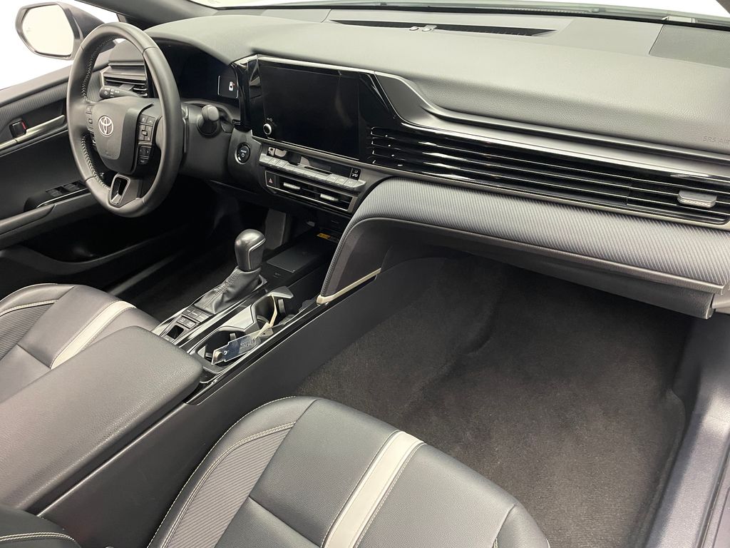 Thumbnail: 2025 Toyota Camry - 16