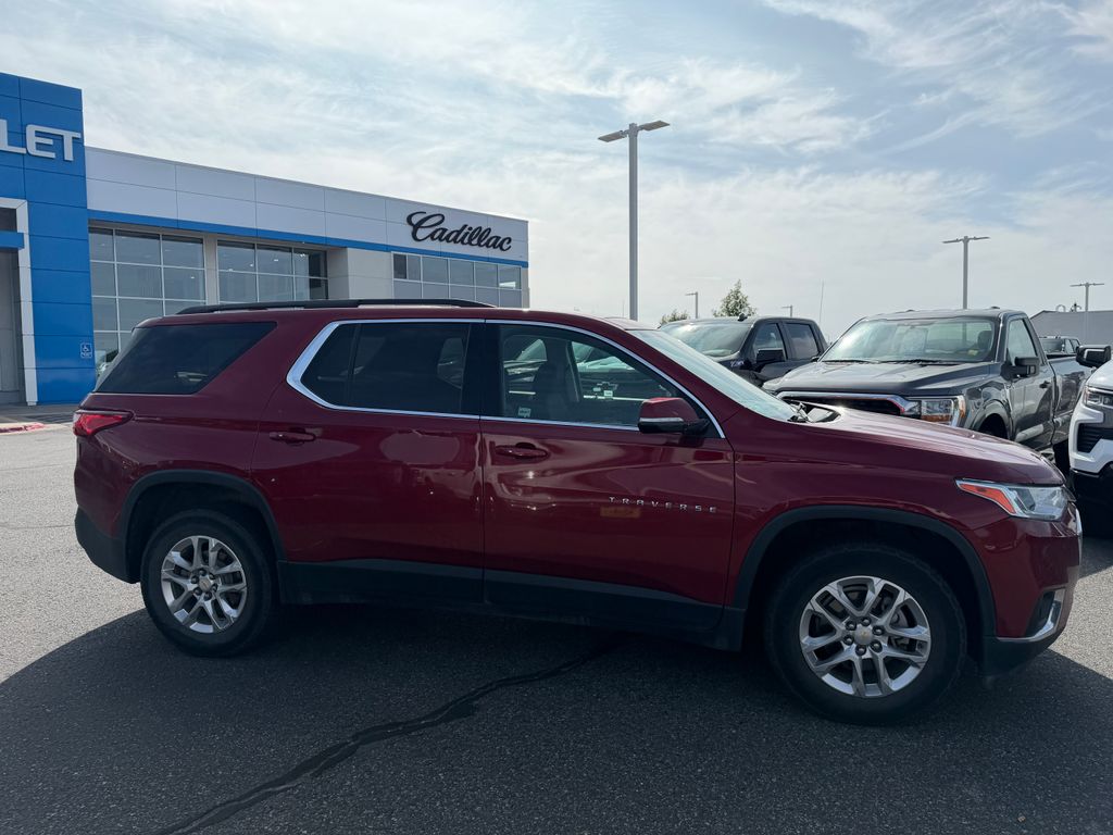 Used 2020 Chevrolet Traverse SUV