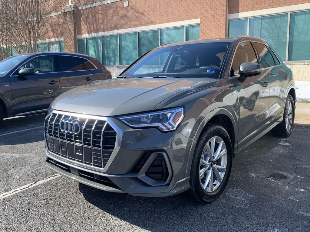 Thumbnail: 2025 Audi Q3 - 3