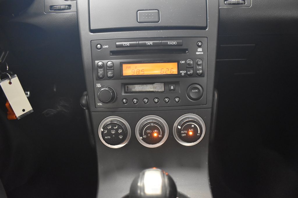 2004 Nissan Z 350Z 22