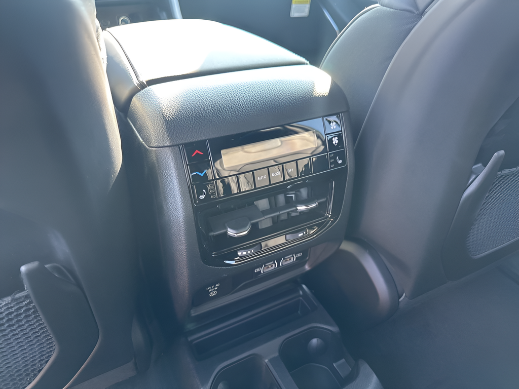 New Car 2025 Jeep Grand Cherokee L  Overland For Sale Under $60,000 In Austin, Texas