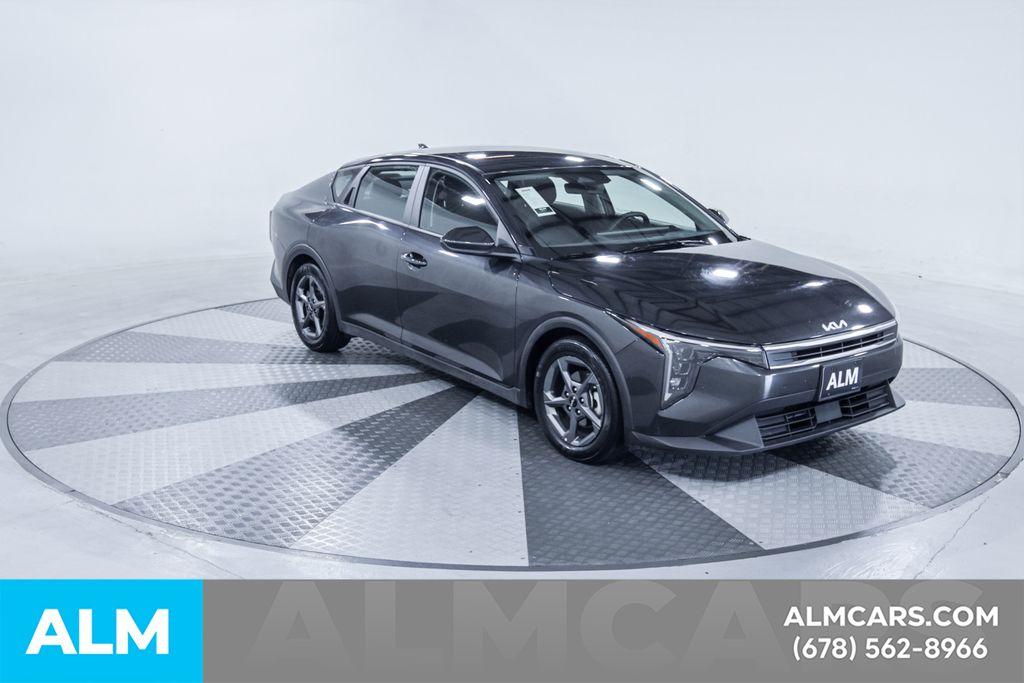 Used 2025 Gray Kia LXS image 15