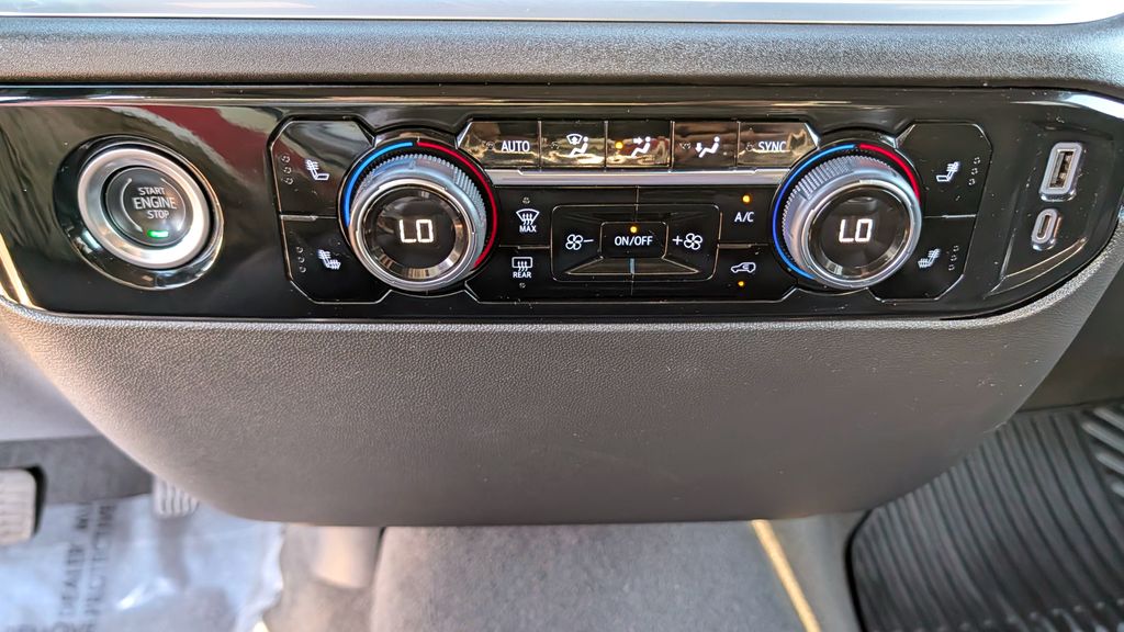 Used 2022 Chevrolet Silverado 1500 LT 4D Crew Cab