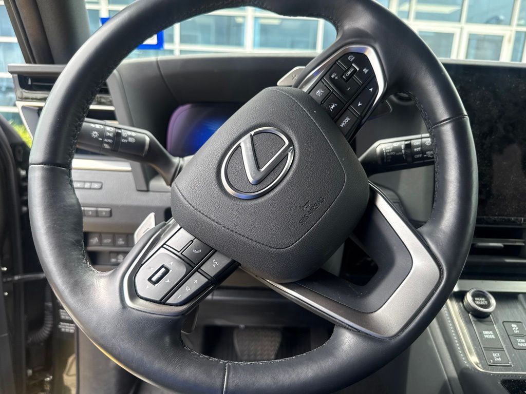 2025 Lexus GX 550 Luxury+ Green at Westside Lexus