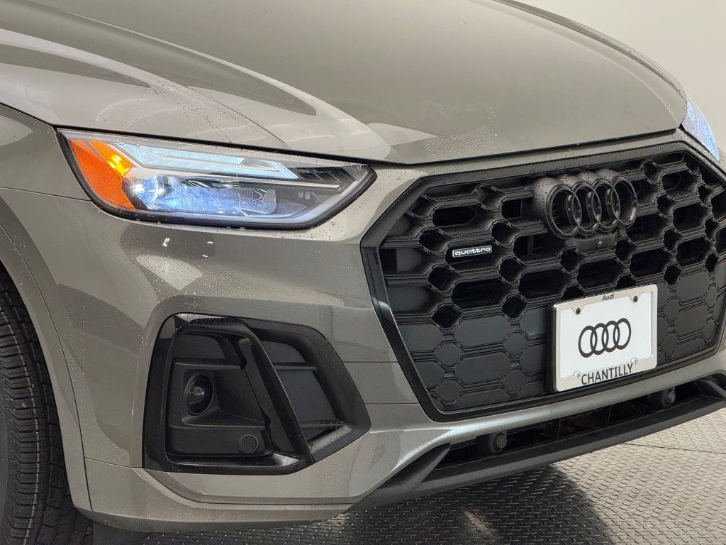 Thumbnail: 2023 Audi Q5 - 2