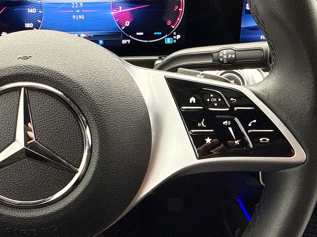 Thumbnail: 2025 Mercedes-Benz GLB - 12