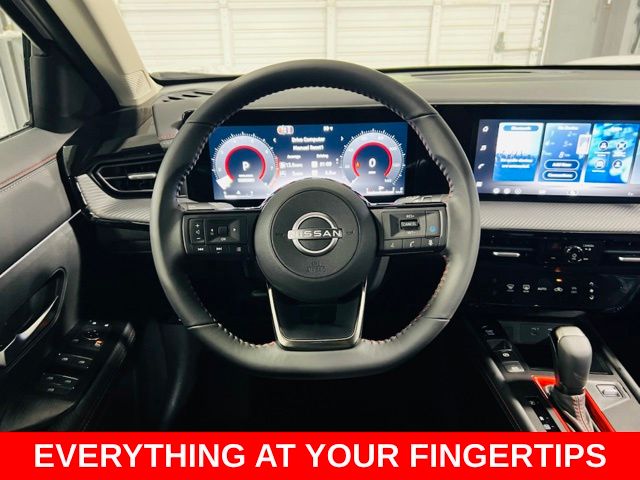 2026 Aspen White/Super Black Nissan Kicks SR FWD SUV