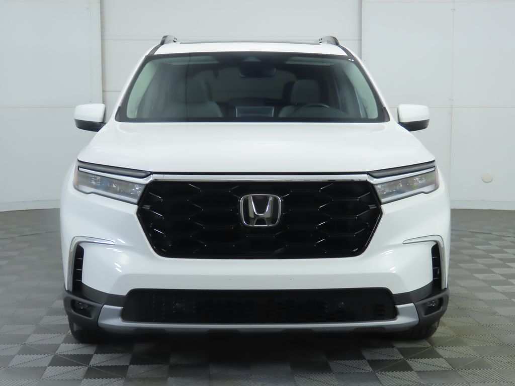 Thumbnail: 2023 Honda Pilot - 2
