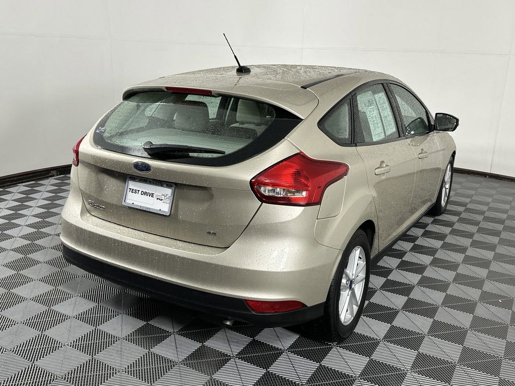 2018 Ford Focus SE 7